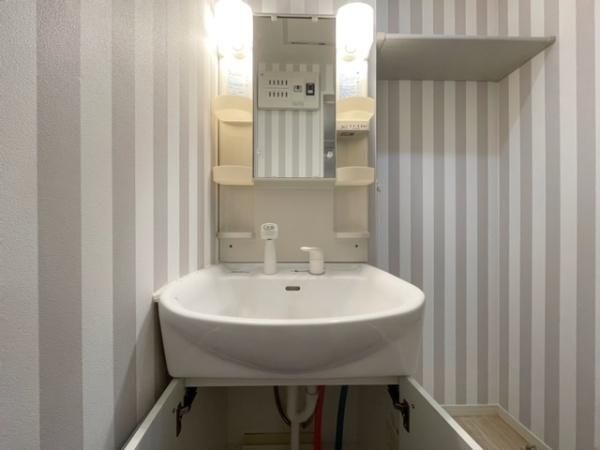 �y���ʏ��z�@