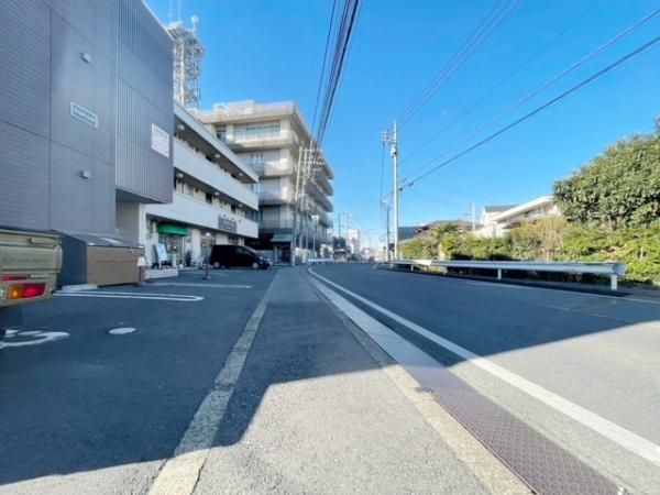 �y���]�z�@