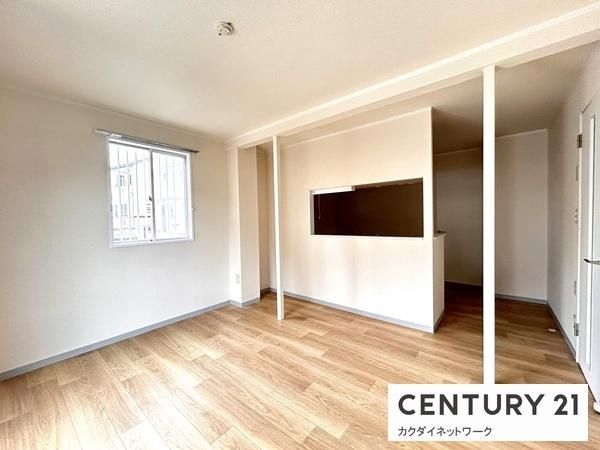 �y�����E���r���O�z�@