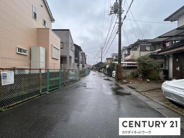 �y���]�z�@