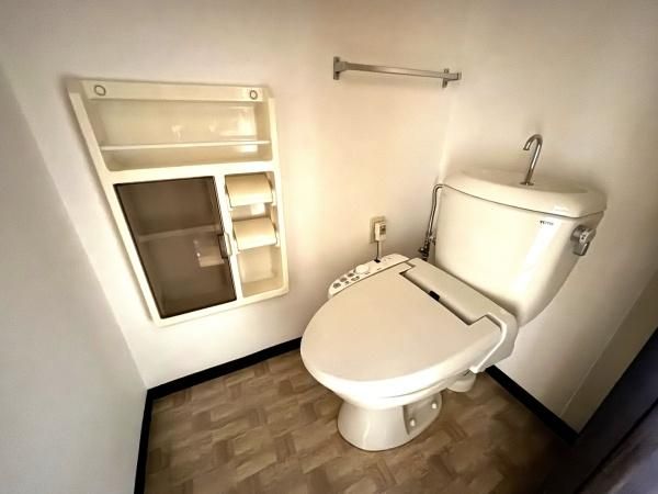 �y�g�C���z�@