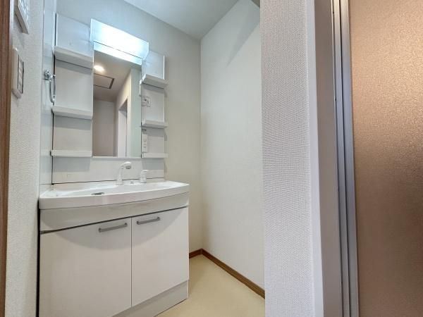 �y���ʏ��z�@