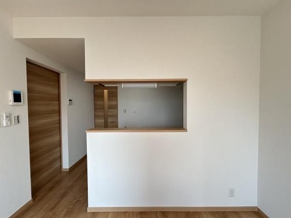 �y�����E���r���O�z�@