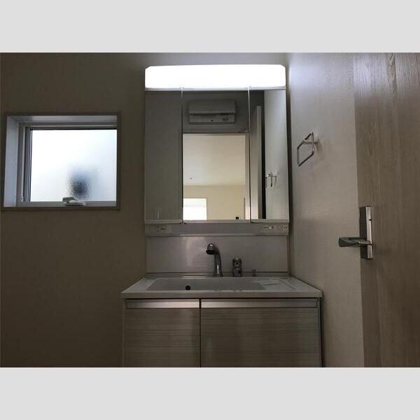 �y���ʏ��z�@