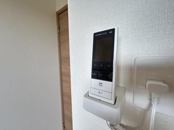 �y�Z�L�����e�B�z�@�m��7.3��