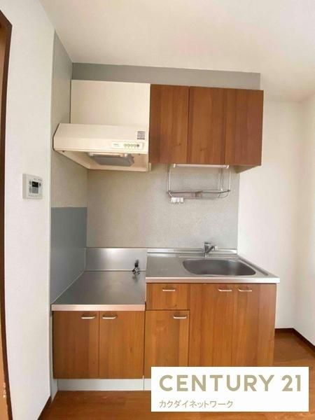 �y�L�b�`���z�@