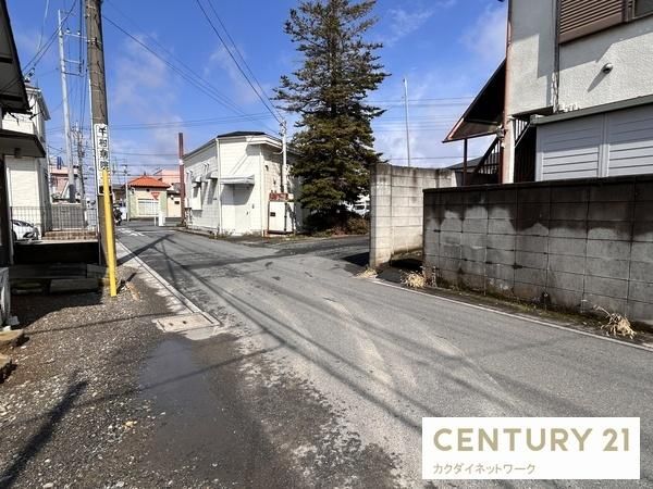 �y���]�z�@