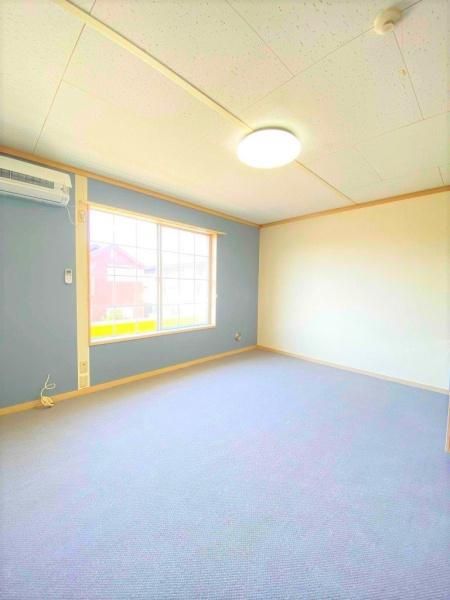 �y�����E���r���O�z�@