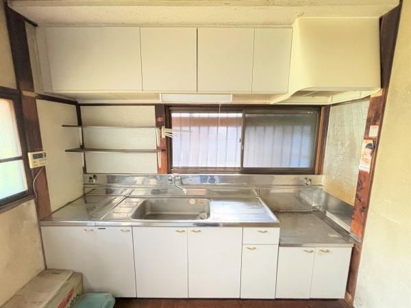 �y�L�b�`���z�@