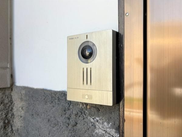 �y�Z�L�����e�B�z�@