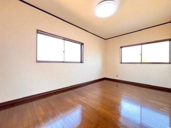 �y���̑������E�X�y�[�X�z�@