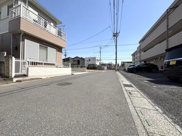 �y���]�z�@