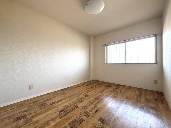 �y���̑������E�X�y�[�X�z�@