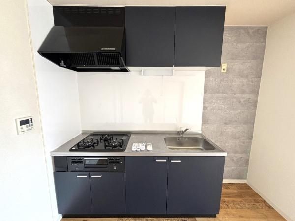 �y�����E���r���O�z�@