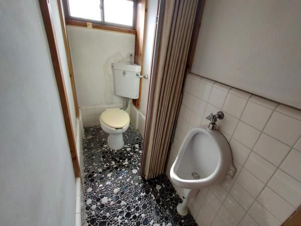 �y�g�C���z�@