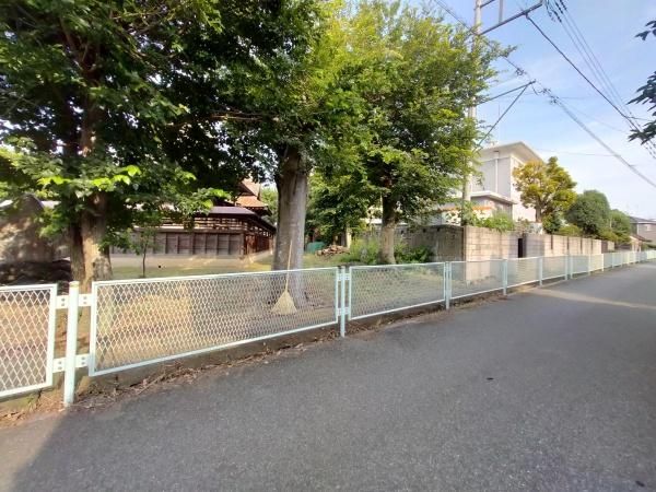 �y���]�z�@