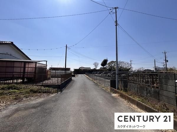 �y���]�z�@