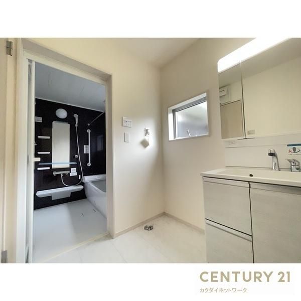 �y���ʏ��z�@