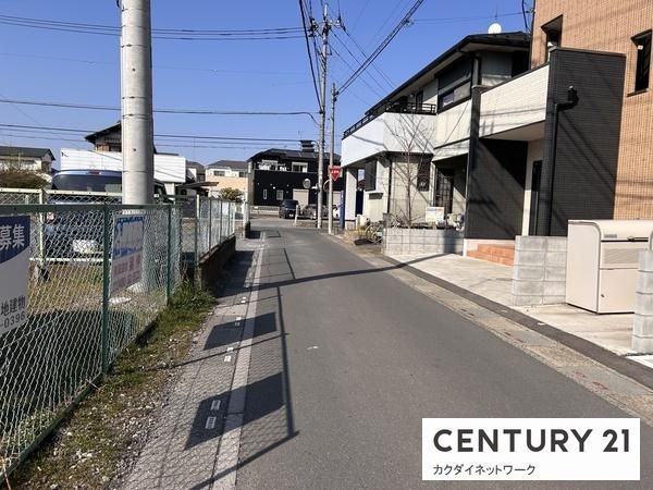 �y���]�z�@