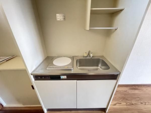 �y�L�b�`���z�@