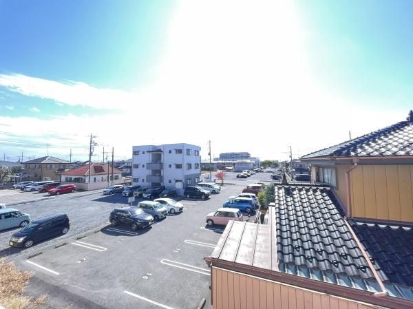 �y���]�z�@