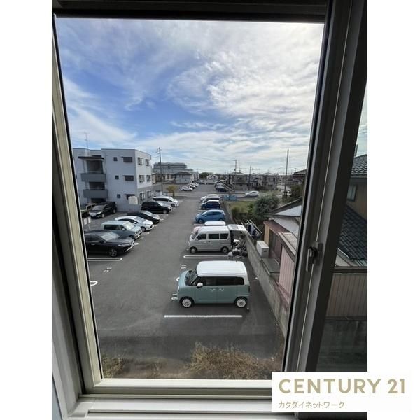 �y���]�z�@