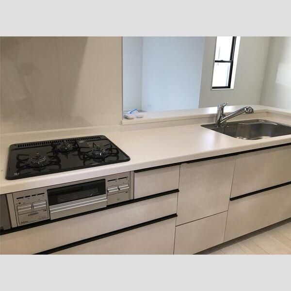 �y�L�b�`���z�@