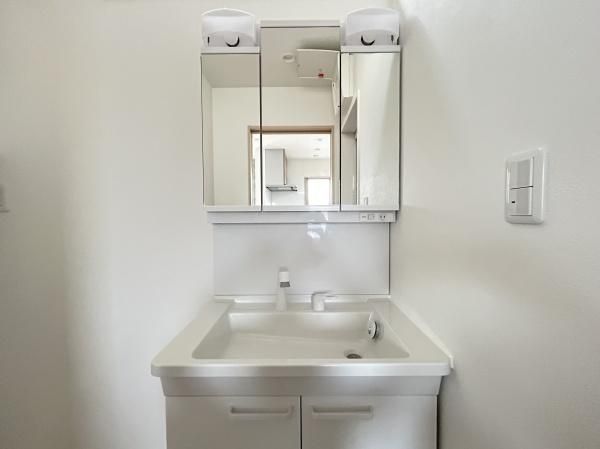 �y���ʏ��z�@