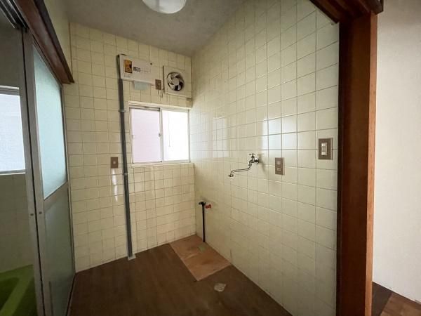 �y���̑��ݔ��z�@