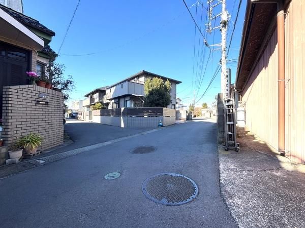 �y���]�z�@