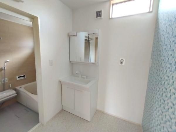 �y���ʏ��z�@