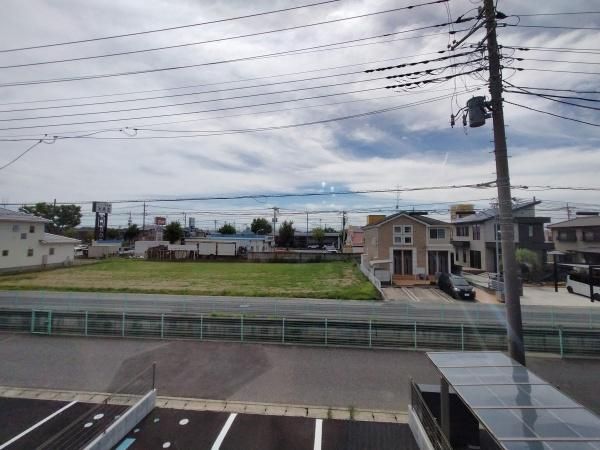 �y���]�z�@