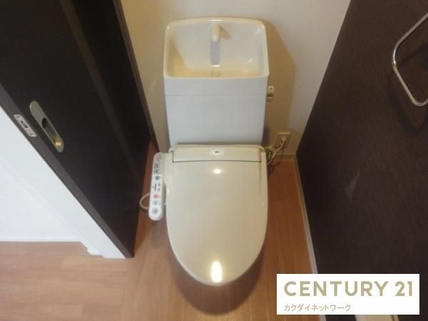 �y�g�C���z�@