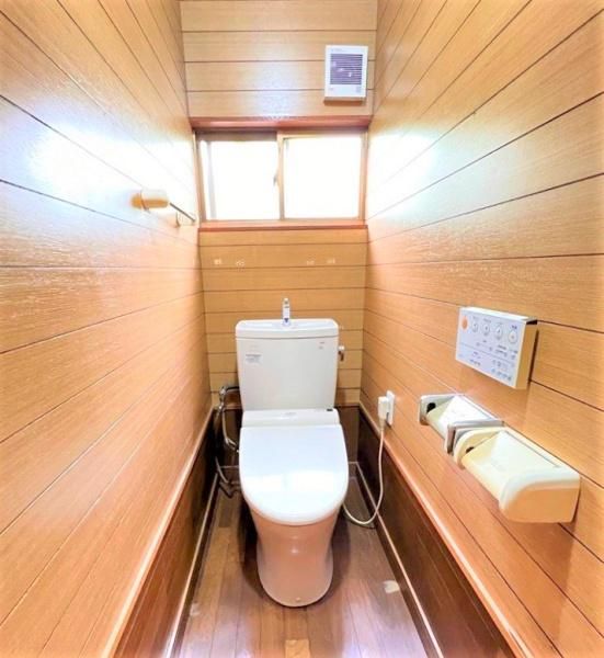 �y�g�C���z�@