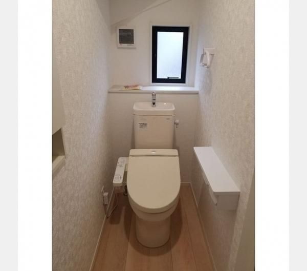 �y�g�C���z�@