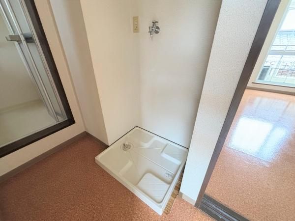 �y���̑��ݔ��z�@