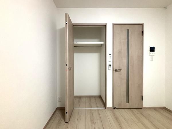 �y���[�z�@