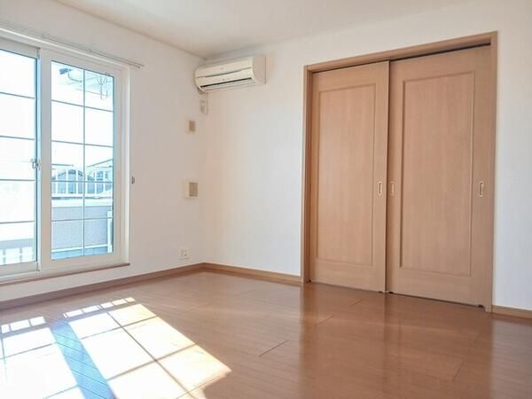 �y���̑������E�X�y�[�X�z�@