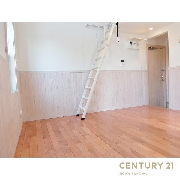 �y�����E���r���O�z�@