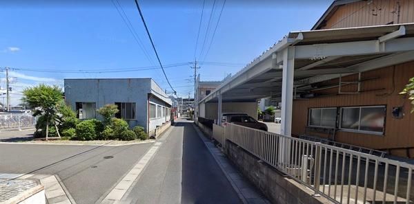 �y���]�z�@