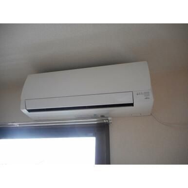 �y���̑��ݔ��z�@