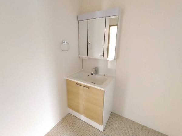 �y���ʏ��z�@