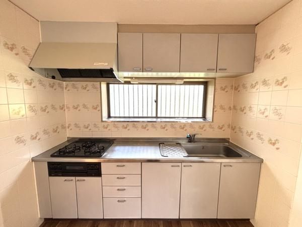 �y�L�b�`���z�@