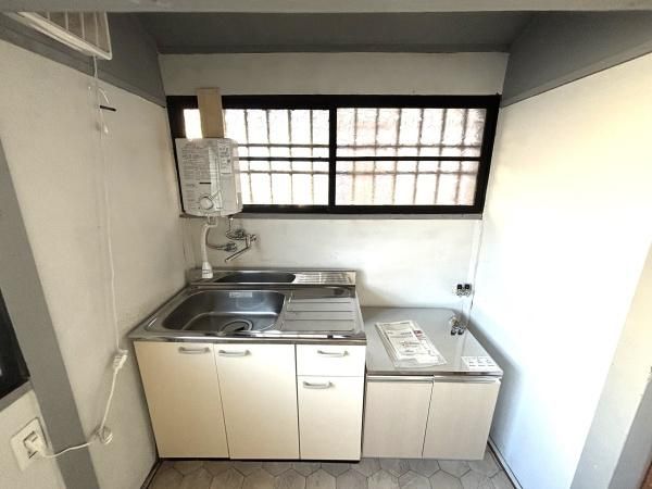 �y�L�b�`���z�@