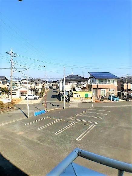 �y���]�z�@