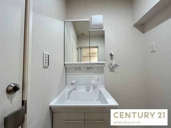 �y���ʏ��z�@