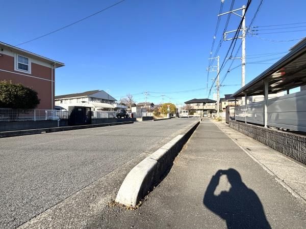 �y���]�z�@