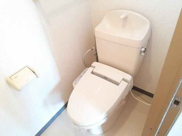 �y�g�C���z�@