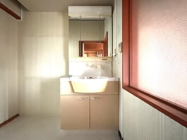 �y���ʏ��z�@