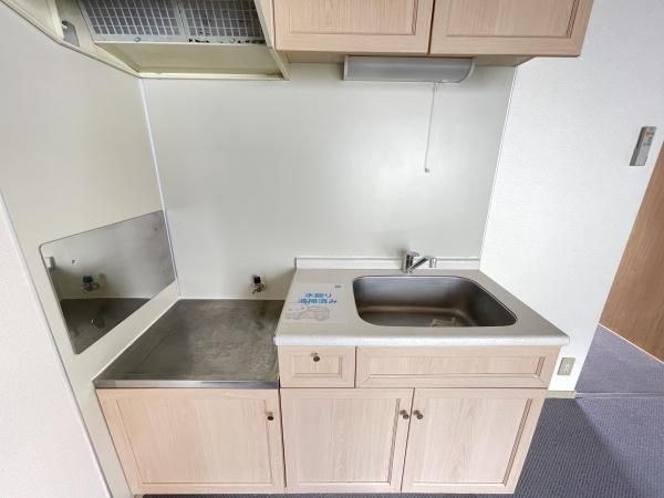 �y�L�b�`���z�@